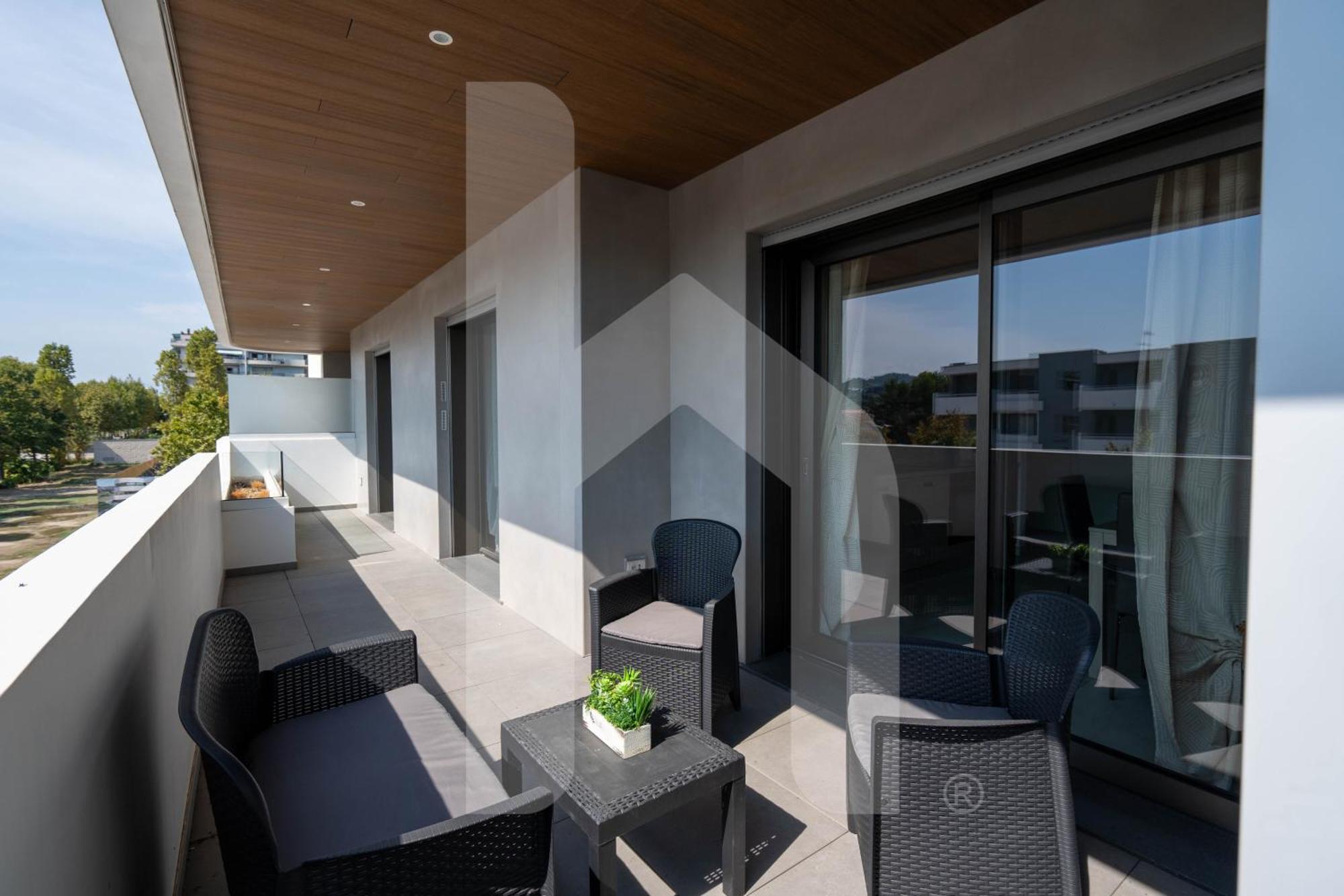 Homiday - Waterfront Montesilvano Marina מראה חיצוני תמונה